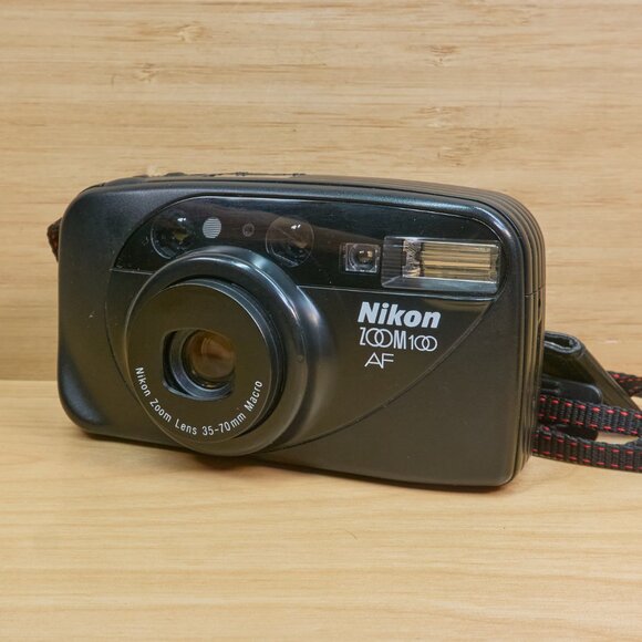Nikon Zoom 100 AF 35mm Point and Shoot Film Camera - Picture 2 of 6